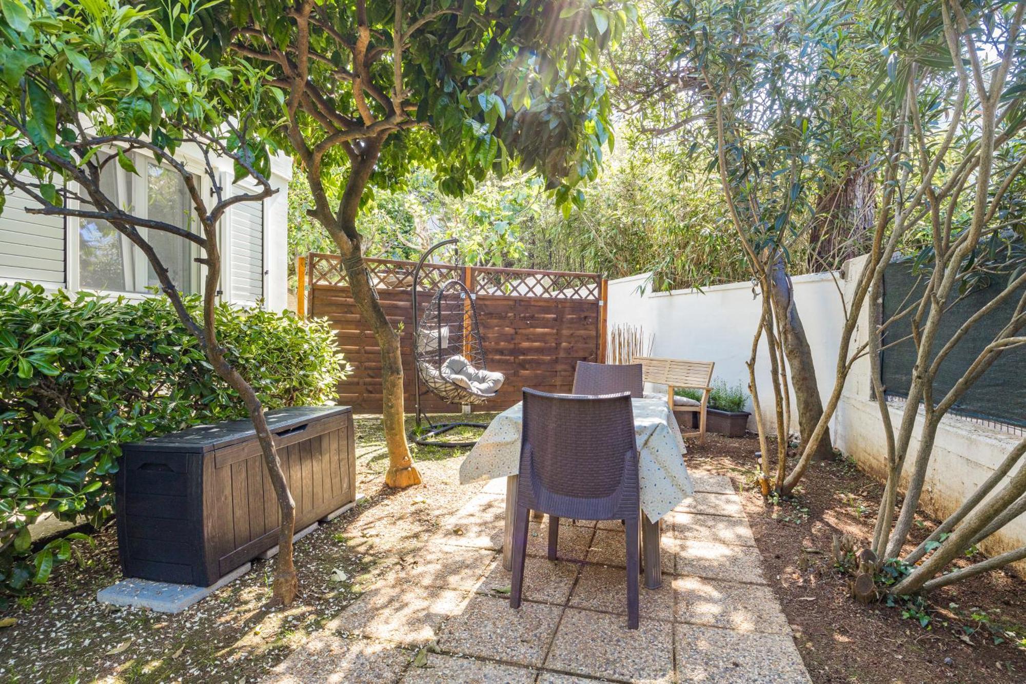 Studio Valkane Private Garden Пула Екстер'єр фото